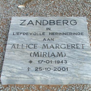 ZANDBERG R.H. 1902-1985 :: ZANDBERG Allice Margeret 1943-2001