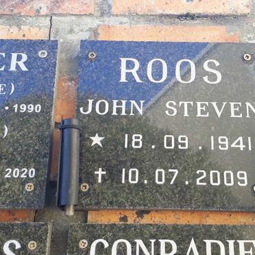 ROOS John Steven 1941-2009