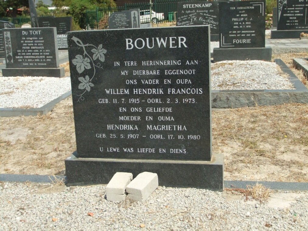 BOUWER Willem Hendrik Francois 1915-1973 &amp; Hendrika Magrietha 1907-1980