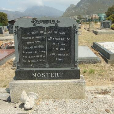 MOSTERT Conrad Hendrik 1896-1974 &amp; Amy KETS 1901-1968
