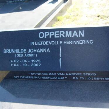 OPPERMAN Brunhilde Johanna nee ARNDT 1925-2002