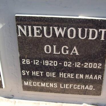 NIEUWOUDT Olga 1920-2002