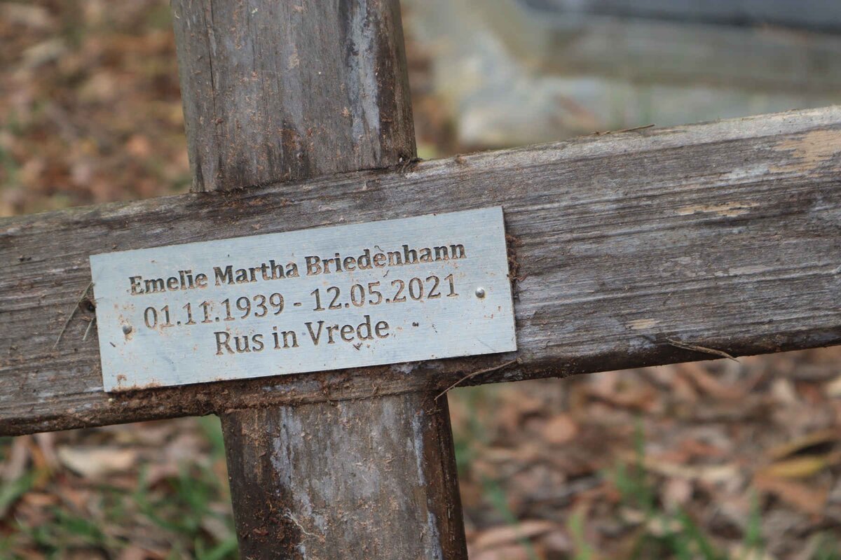 BRIEDENHANN Emelie Martha 1939-2021