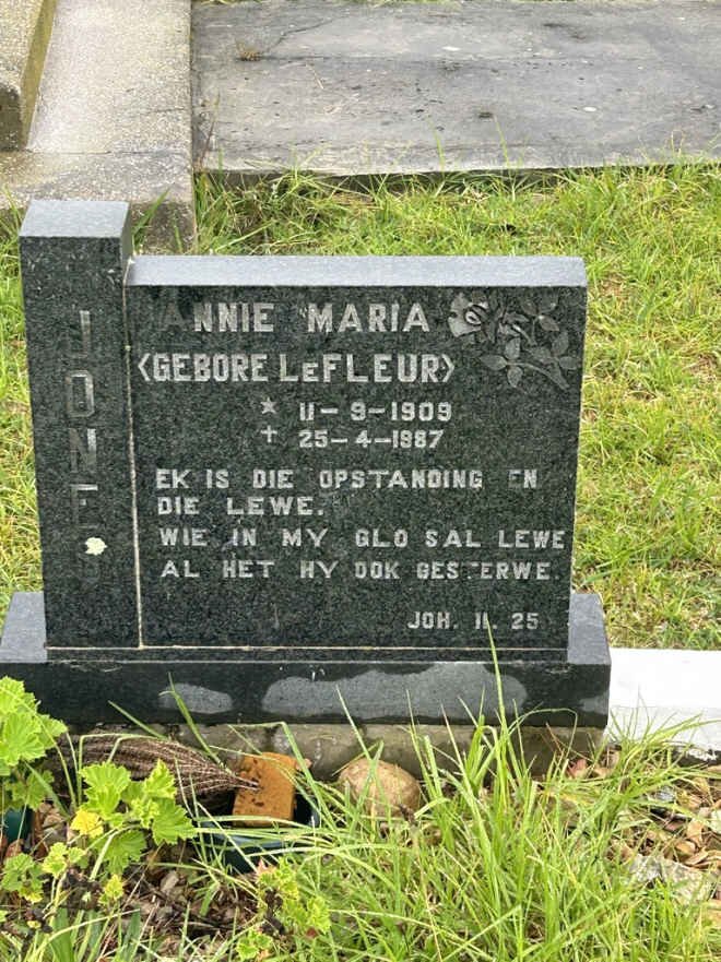 JONES Annie Maria nee LE FLEUR 1909-1987