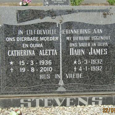 STEVENS Dahn James 1932-1992 &amp; Catherina Aletta 1936-2010
