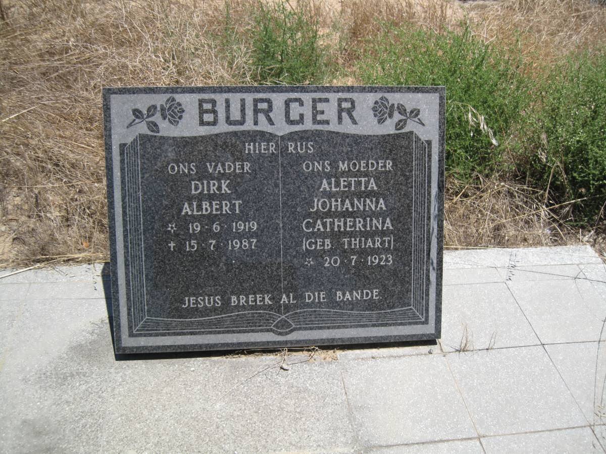 BURGER Dirk Albert 1919-1987 &amp; Aletta Johanna Catherina THIART 1923-