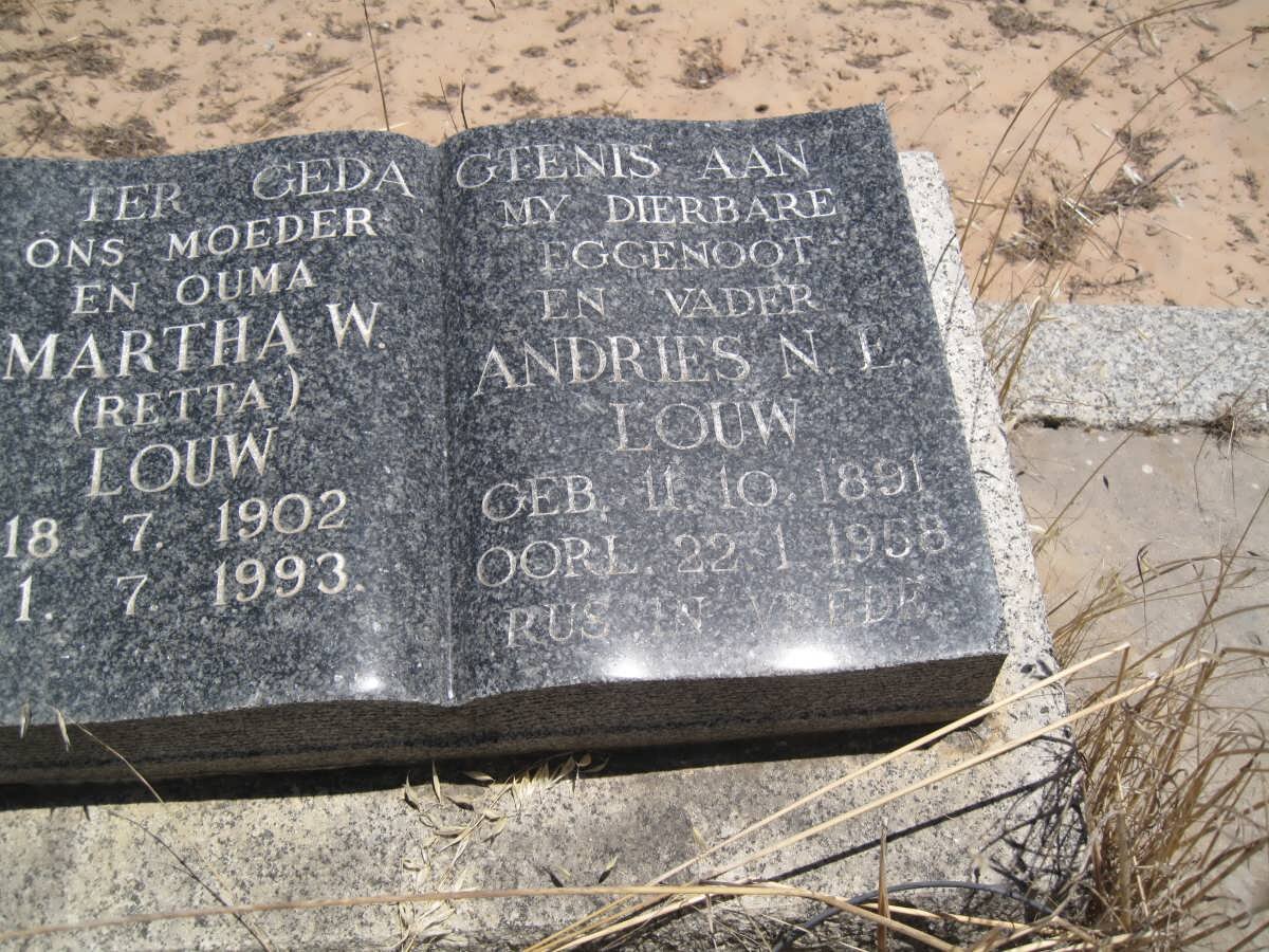 LOUW Andries N.E. 1891-1958 &amp; Martha W. 1902-1993