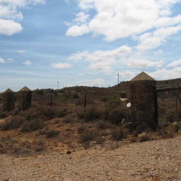 1. Overview on cemetery on the farm, Ockertskraal