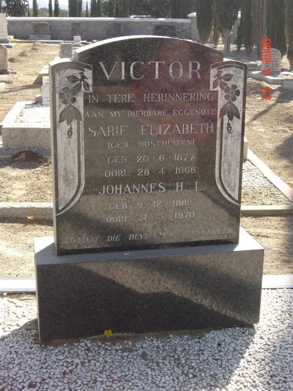 VICTOR Johannes H.L. 1889-1970 &amp; Sarie Elizabeth Oosthuizen 1877-1966