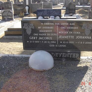 DEVENTER Gert Jacobus, van 1919-1984 &amp; Jeanette Johanna 1920-2000