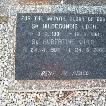 LOTH Hildegundis 1901-1981 :: OTTO Hubertine 1909-2000