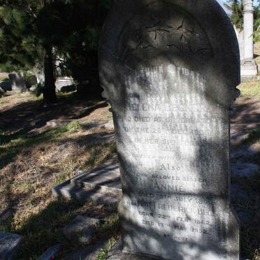 BECKER Arthur Frederick 1882-1952 :: BECKER Annie -1894 :: BECKER Helena -1933