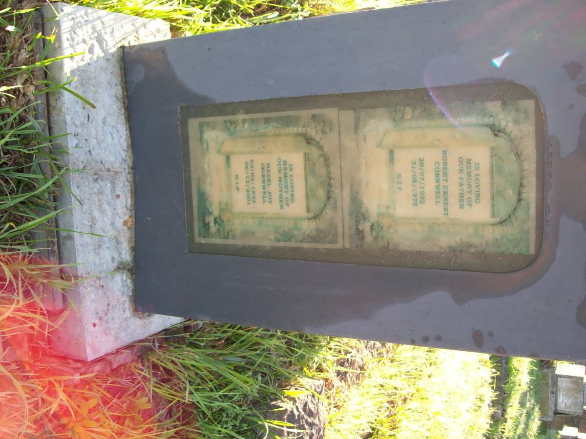 CORNWELL Robert Ernest 1932-1975 &amp; Hazel Joy 1933-2001