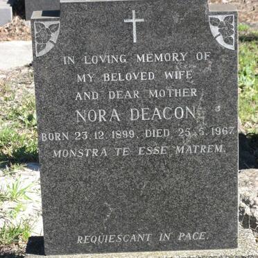 DEACON Nora 1899-1967