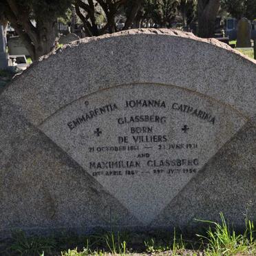 GLASSBERG Maximilian 186?-1954 &amp; Emmarentia Johanna Catharina DE VILLIERS 1861-1931