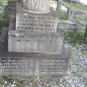 HENN William Henry H.B. 1900-1934 :: HENN Christoffel J.P. 1879-1952 &amp; Johanna M. PENDERIS 1877-1935