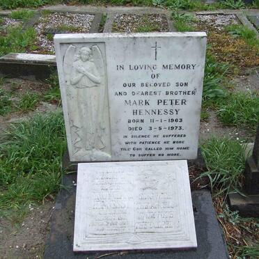 HENNESSY Mark Peter 1963-1973 :: HENNESSY Trudy Clare 1966-2003