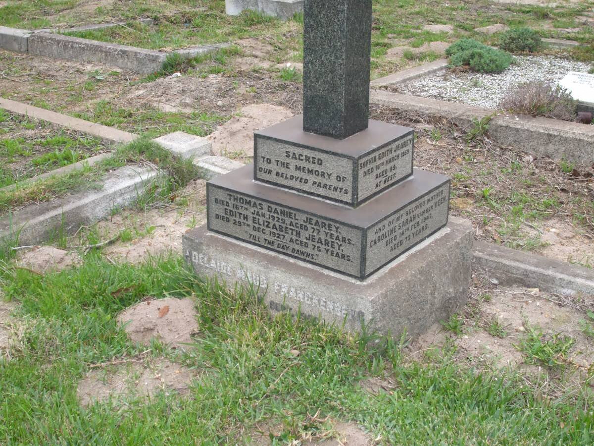 JEAREY :: VAN DER VEEN