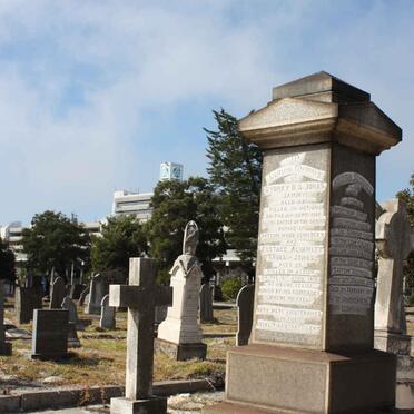 JONES Sydney Twentymen 1849-1913 :: JONES Sydney D.S. -1916 :: JONES Eustace Alvanley Groll -1918 