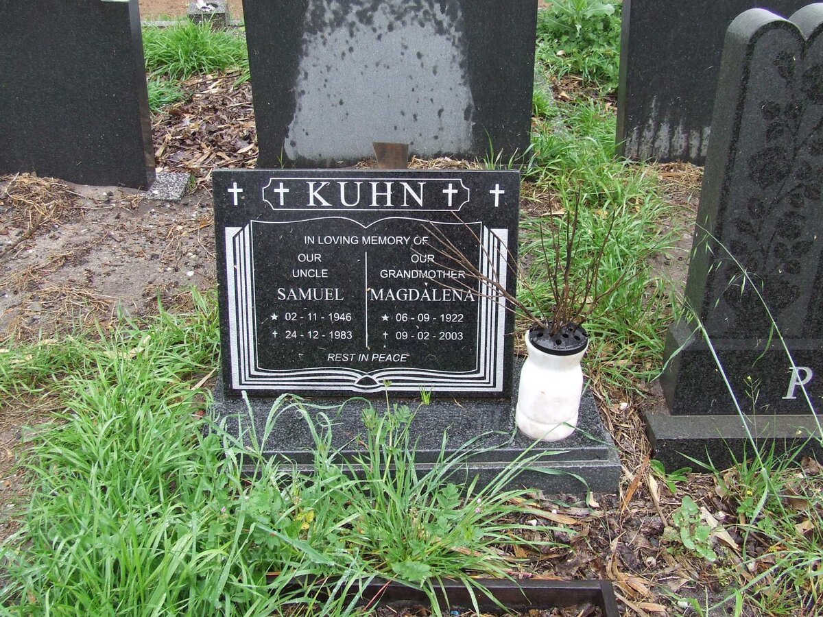 KUHN Samuel 1946-1983 &amp; Magdalena 1922-2003