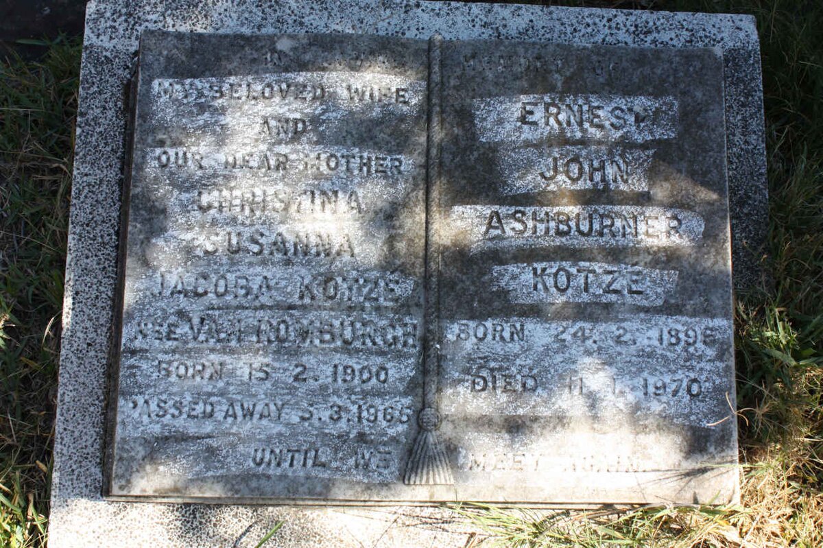 KOTZE Ernest John Ashburner 1895-1970 &amp; Christina Susanna Jacoba VAN ROMSBURGH 1900-1965