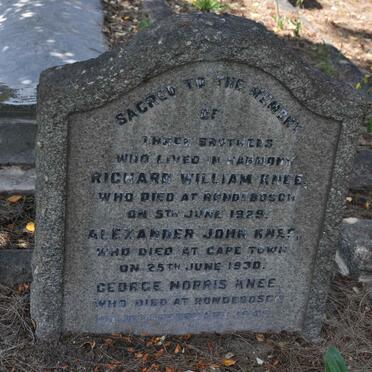 KNEE Richard William -1929 :: KNEE Alexander John -1930 :: KNEE George Norris -1945