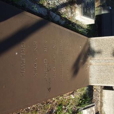 LOUW Helena nee VAN NIEKERK 19??-19??