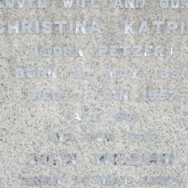 LUNDBERG John William 1895-1961 &amp; Christina Katrina PETZER 1896-1957