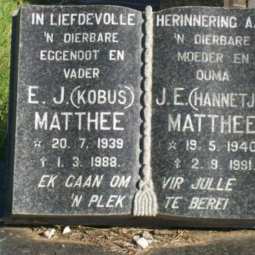 MATTHEE E.J. 1939-1988 &amp; J.E. 1940-1991