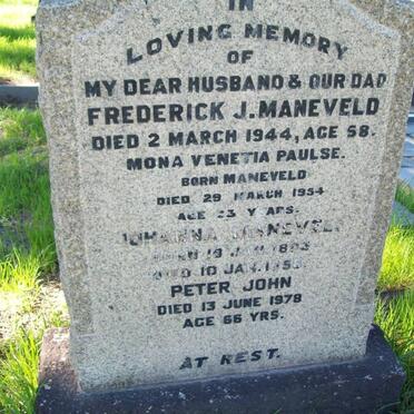 MANEVELD Frederick J. -1944 :: PAULSE Mona Venetia nee MANEVELD -1954 :: MANEVELD Johanna 1893-1958 :: ? Peter John -1978