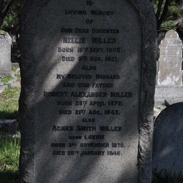 MILLER Robert Alexander 1872-1943 &amp; Agnes Smith LAWRIE 1870-1946 :: MILLER Nellie 1905-1921