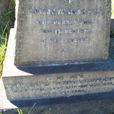 PETZ Robert Thomas -1920 &amp; Mary Elizabeth FENNETT -1933