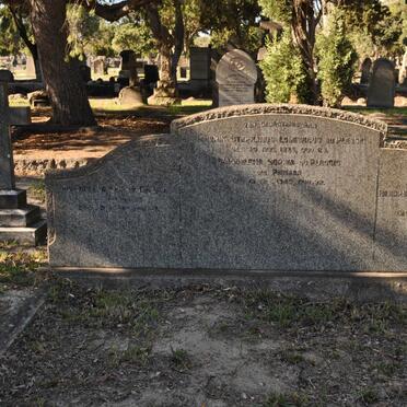 PLESSIS Hendrik Stephanus Lodewicus, du -19?3 &amp; Magdelena Sophia PIENAAR -1949