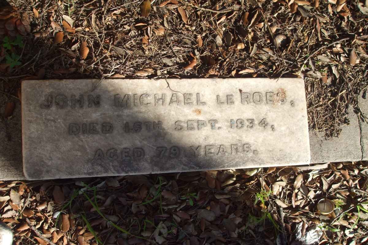 ROES John Michael, le  -1934