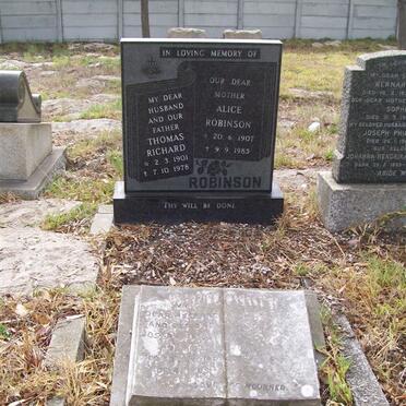 ROBINSON Thomas Richard 1901-1978 &amp; Alice 1907-1985 :: HOLMES Joseph Phillip -1964