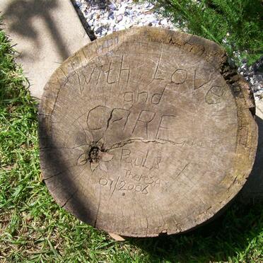 RUSSEL James Liddle 1917-1959 &amp; Jacoba Johanna M. 1917-1979 :: HUSKISSON Anna Christina 1886-1972