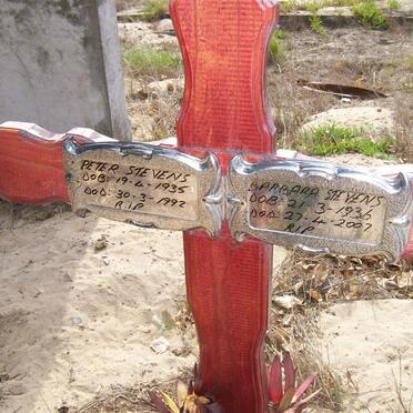 STEVENS Peter 1935-1992 &amp; Barbara 1936-2007