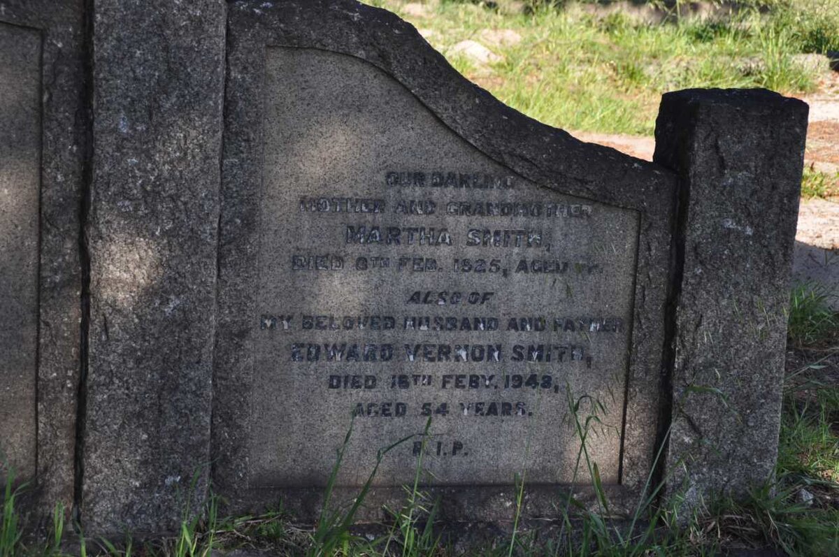 SMITH Edward Vernon -1948 &amp; Martha -1925