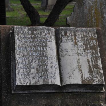 TRAUT Pieter Gottlieb 1875-1964 &amp; Hester Aletta CARSTENS 1881-1942