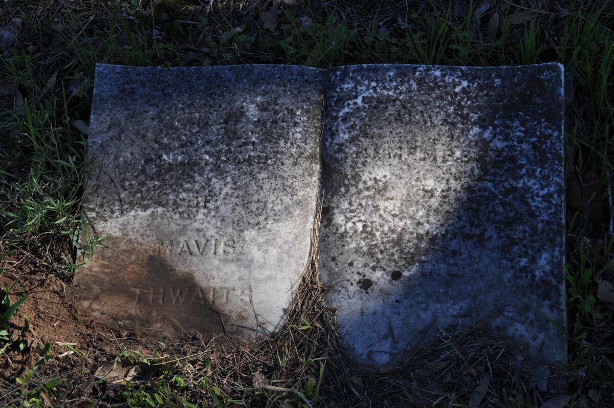 THWAITS Mavis