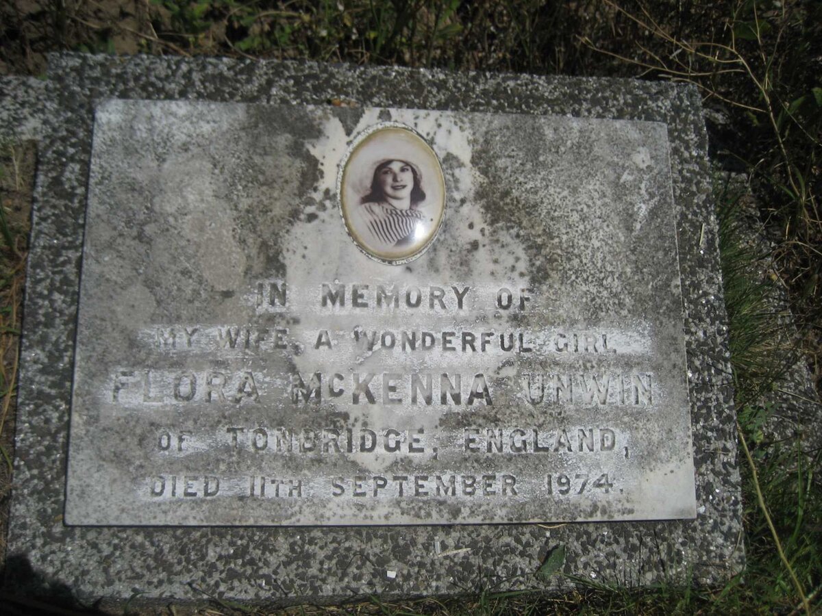 UNWIN Flora McKenna -1974