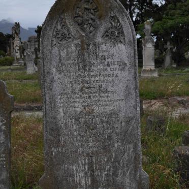 VILLIERS Ludevic August Lichtwark, de -1905 :: WILLIS Dina Jacoba nee DE VILLIERS :: DE VILLIERS Gertruida Johanna