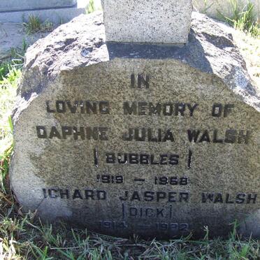 WALSH Richard Jasper 1914-1982 &amp; Daphne Julia 1919-1968