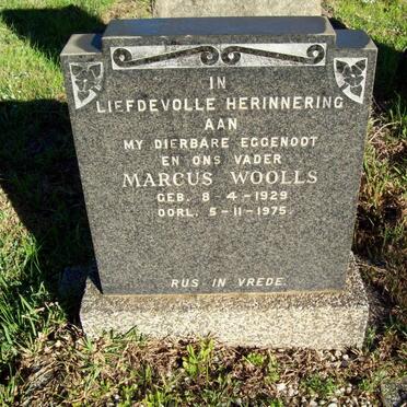 WOOLLS Marcus 1929-1975