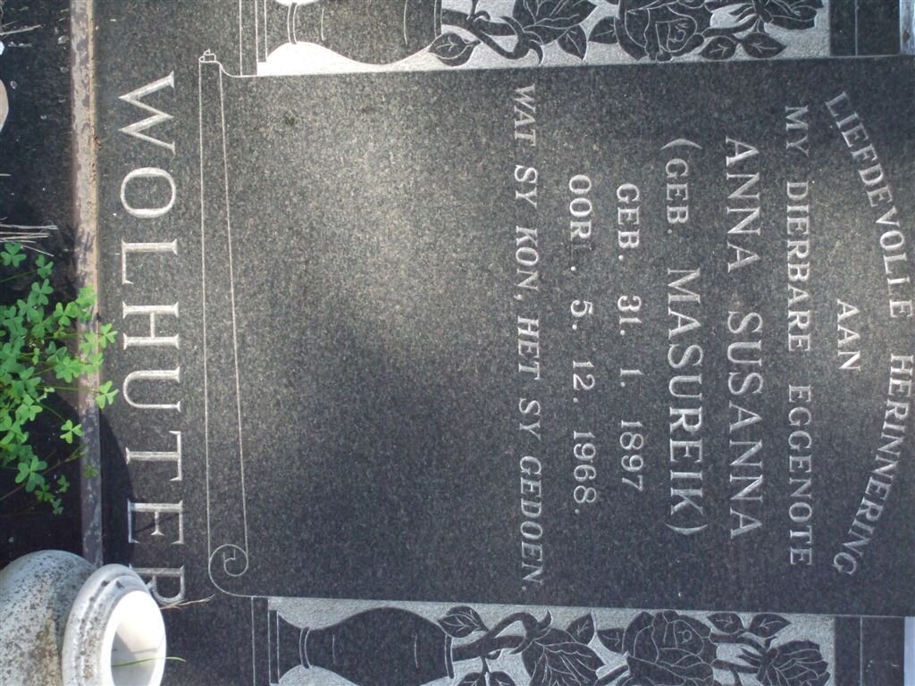 WOLHUTER Anna Susanna nee MASUREIK 1897-1968