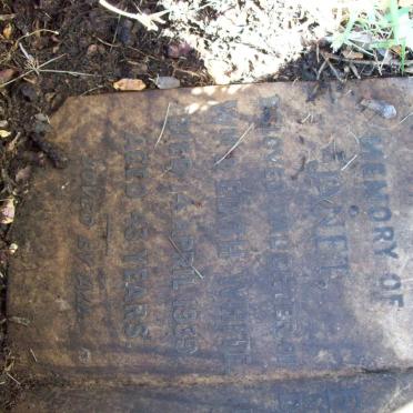 WHITE Edith -1940 :: WHITE Janet -1939