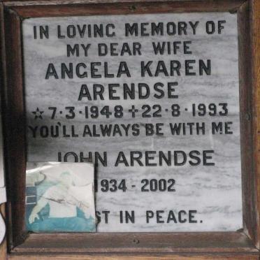 ARENDSE John 1934-2002 &amp; Angela Karen 1948-1993