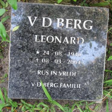 BERG Leonard, v.d. 1940-2004