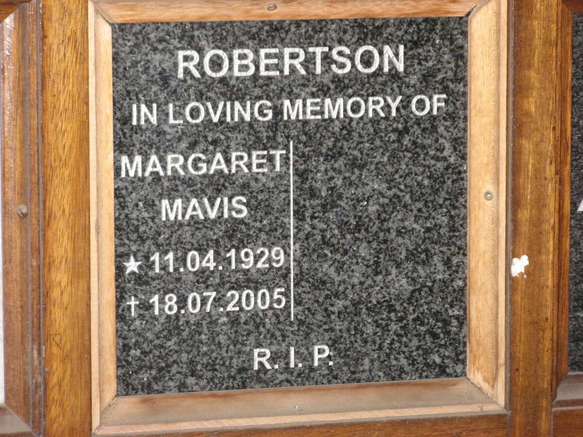 ROBERTSON Margaret Mavis 1929-2005