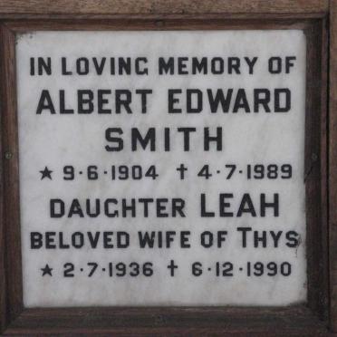SMITH Albert Edward 1904-1989 :: ? Leah 1936-1990